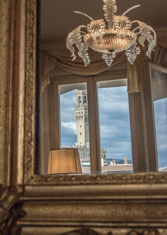 Ponte Vecchio Terrace Lägenhet Florens Rum bild